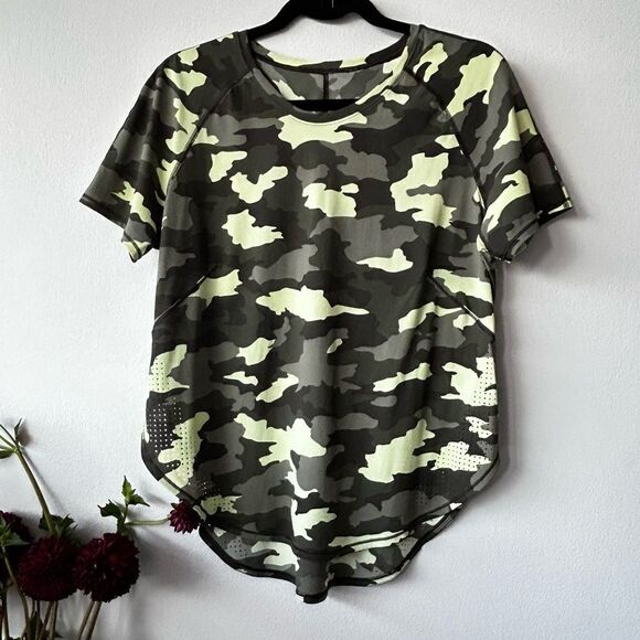Lululemon UVP Run Short Sleeve Heritage 365 Camo Crispin Green Multi - Picture 1 of 10